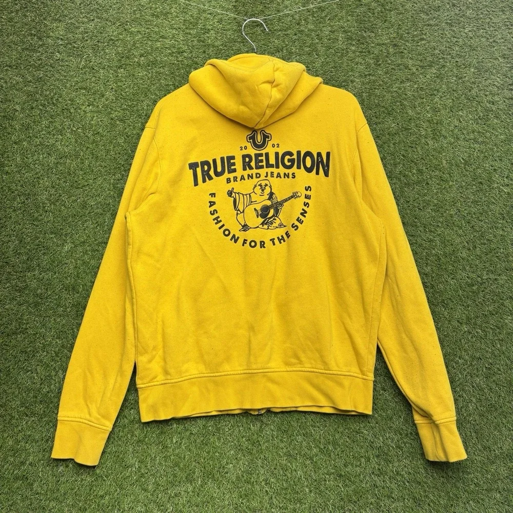 True Religion shop confidence